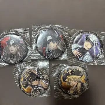 트위스티드 원더랜드 캔뱃지