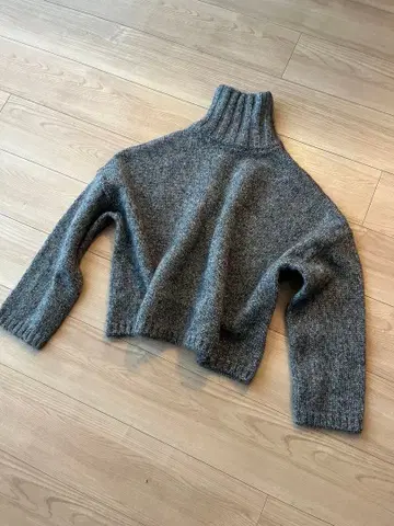 이에나 IENA 라메 그레이 터틀넥 니트 스웨터