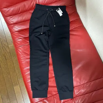 BARNYARDSTORM 블랙 조거 팬츠