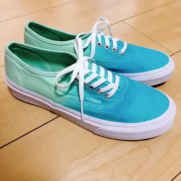 새상품 VANS 스니커즈