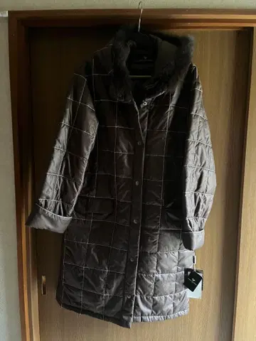 마리오 발렌티노 롱 코트 퍼 포함