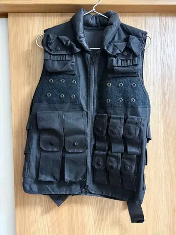 밀리터리 베스트