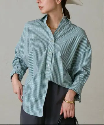 라운지 드레스 바이어스 스트라이프 셔츠