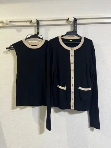 Lily Brown 블랙 버튼 포함 가디건