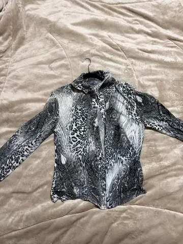 트랜스폼 x frm 패턴 긴팔 셔츠 사이즈 3