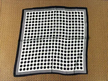 도트 무늬 대형 스카프