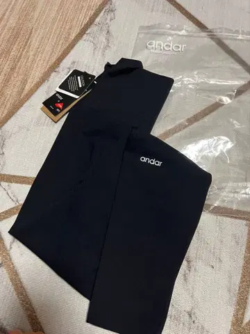 안다르 레깅스 블랙 S