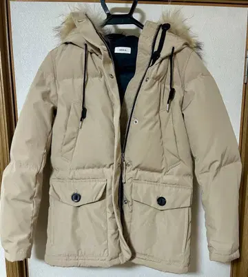 RIKKA 베이지 후드 부착 다운 자켓 무라사키 스포츠