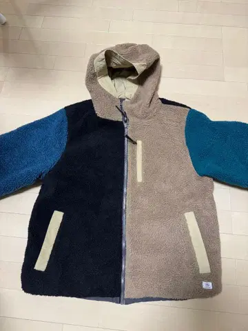 리버서블 플리스 자켓