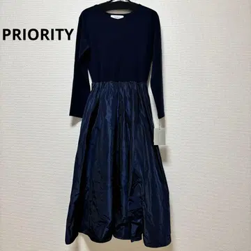 PRIORITY [미사용 새상품] 네이비 플레어 스커트 원피스 도킹