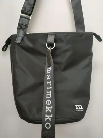 마리메꼬 블랙 숄더백