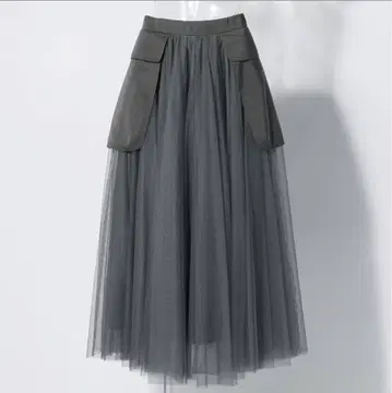 비비안 탐 그레이 튤 플레어 스커트