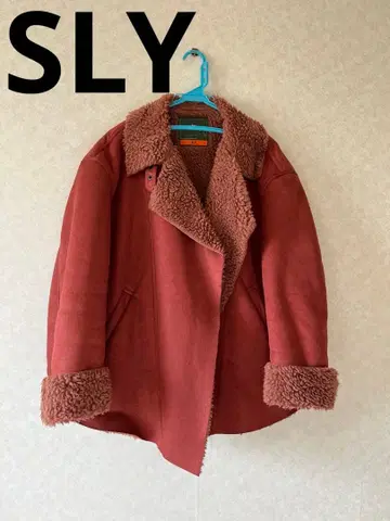 SLY 무스탕 코트