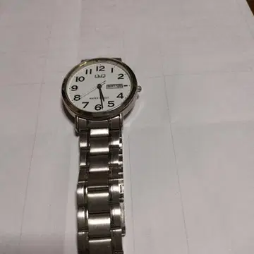 아날로그 시계 실버 스테인리스 밴딩