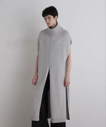 LE PHIL 울 미들 게이지 롱베스트 그레이 새상품급