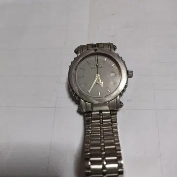 SEIKO 실버 아날로그 시계 날짜 표시