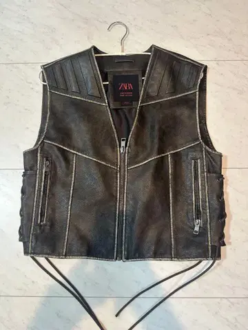 ZARA AMSTERDAM MAN EDITION 가죽 베스트