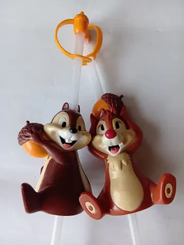 칩과 데일 펩포틀용 스트로우 미사용