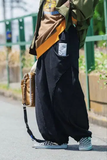 -be with M-Misayo 라쿠키리 스웨트 팬츠