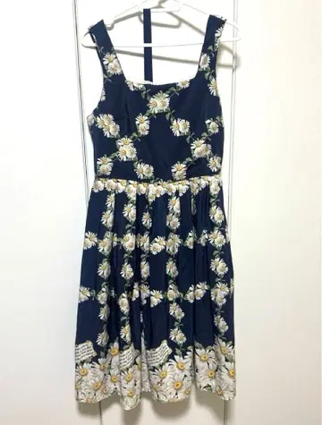 에밀리 템플큐트 jsk