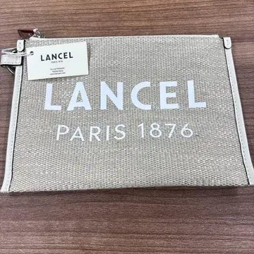 Lancel 베이지 파우치