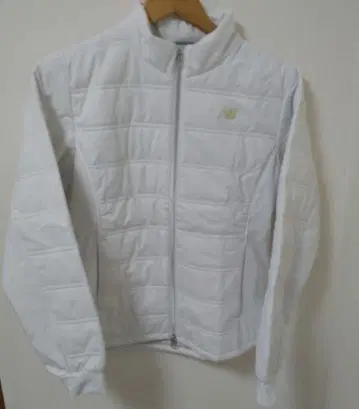 New Balance 패딩 자켓