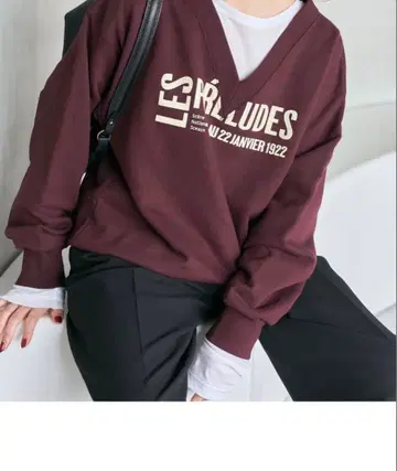 spick&span / La Hutte 라유트 별주 v넥 맨투맨