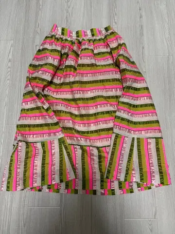 Chesty 체스티 미스 아도라 Miss adora 스커트