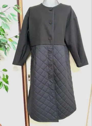 Samansa Mos2 퀼팅 롱 코트 블랙