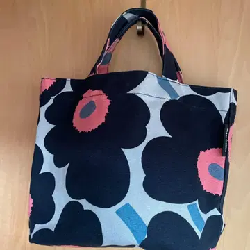 마리메꼬 백 이세탄 팝업 한정 토트백