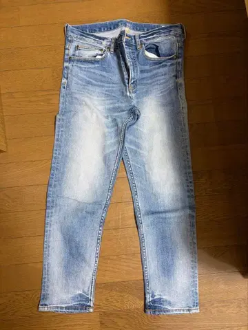 VITAL 데미지 가공 라이트 블루 데님 46