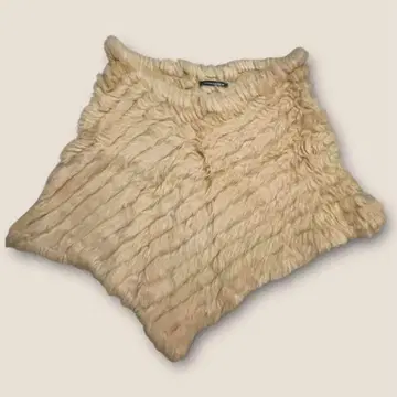 CYPROUS VIEW 베이지 퍼스트숄 판초 스타일