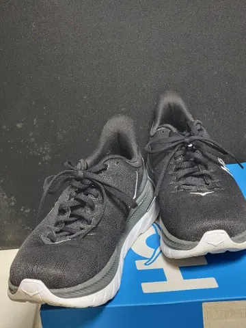 HOKA ONEONE MACH 4 컨디션 최상