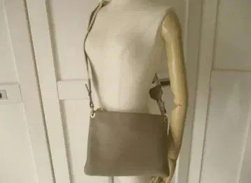 탑카피 TREASURE 그레이지 토프 가죽 숄더백