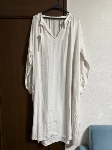 택 포함 미사용품 BACCA 투모로우랜드 원피스 사이즈 36