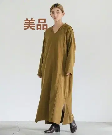 새상품급 select MOCA U넥 2way 후드 부착 롱 원피스