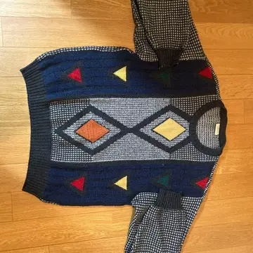 gardeuer 기하학 패턴 니트 스웨터