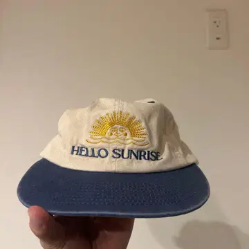 HELLO SUNRISE 모자 캡