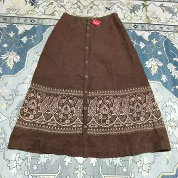 드럭스토어 브라운 플레어 스커트