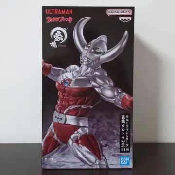 울트라의 아버지 피규어