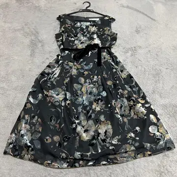 M'S GRACY 플라워 프린트 슬리브리스 원피스