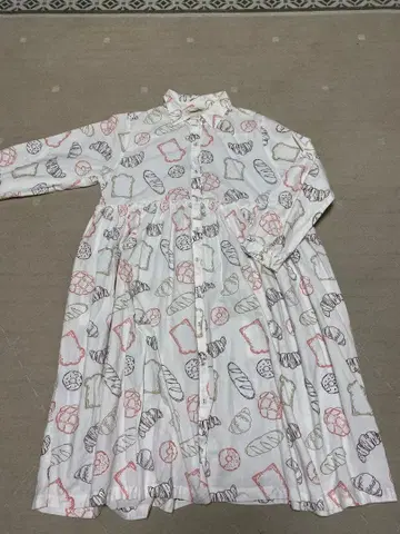 Fillil 셔츠 원피스 빵 패턴 롱 스커트