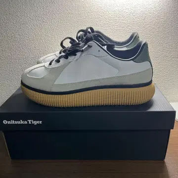 오니츠카타이거 delecity 27.5