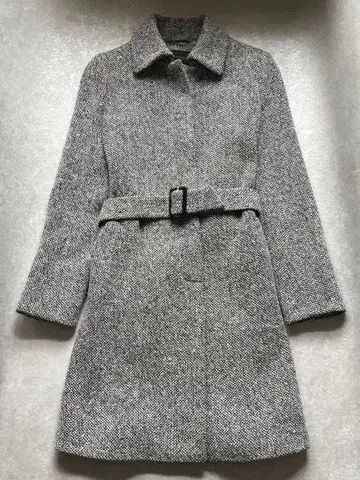 [ 컨디션 최상 ] 투모로우랜드 롱 코트