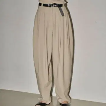 todayful Highwaist Tuck Trousers 베이지 36