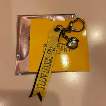 미세스 바벨탑 키링 E