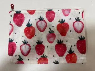 러브러리 바이 페이러 스트로베리 도트 메쉬 파우치 빅 사이즈