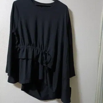 블랙 긴팔 튜닉 허리 리본 신축성 BRILLANTE