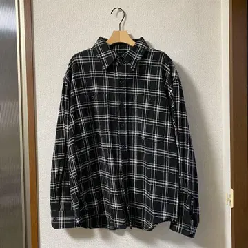 Cluct 체크 무늬 긴팔 셔츠 M 사이즈