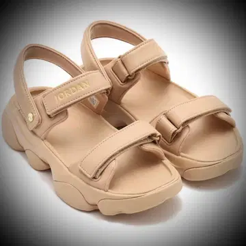WMNS 조르데자 샌들